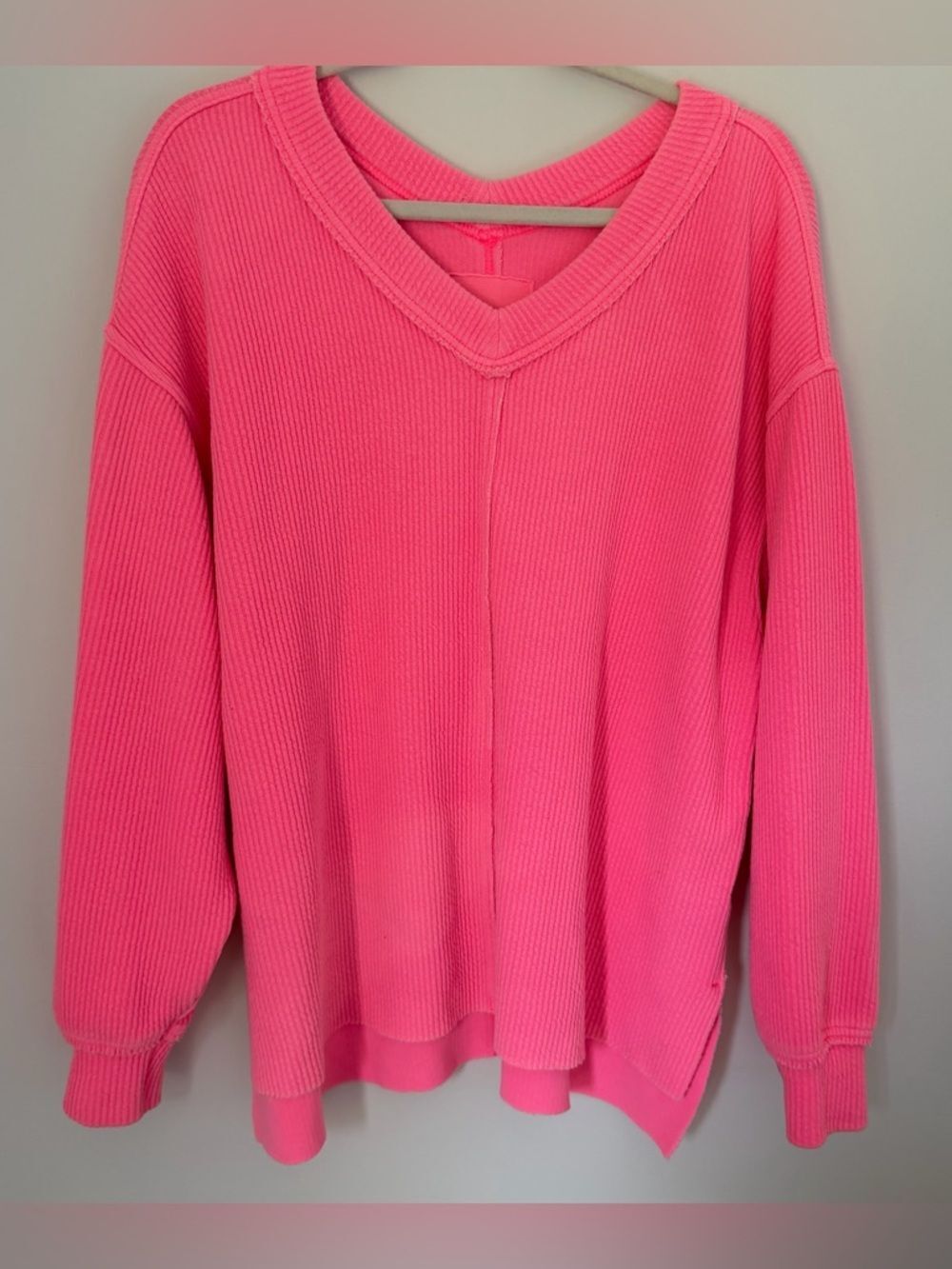 aerie V-Neck Ribbed Sweater Small Oversized Boxy Neon Pink Boho Beachy Summer